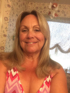 Meet your Posher, Dana